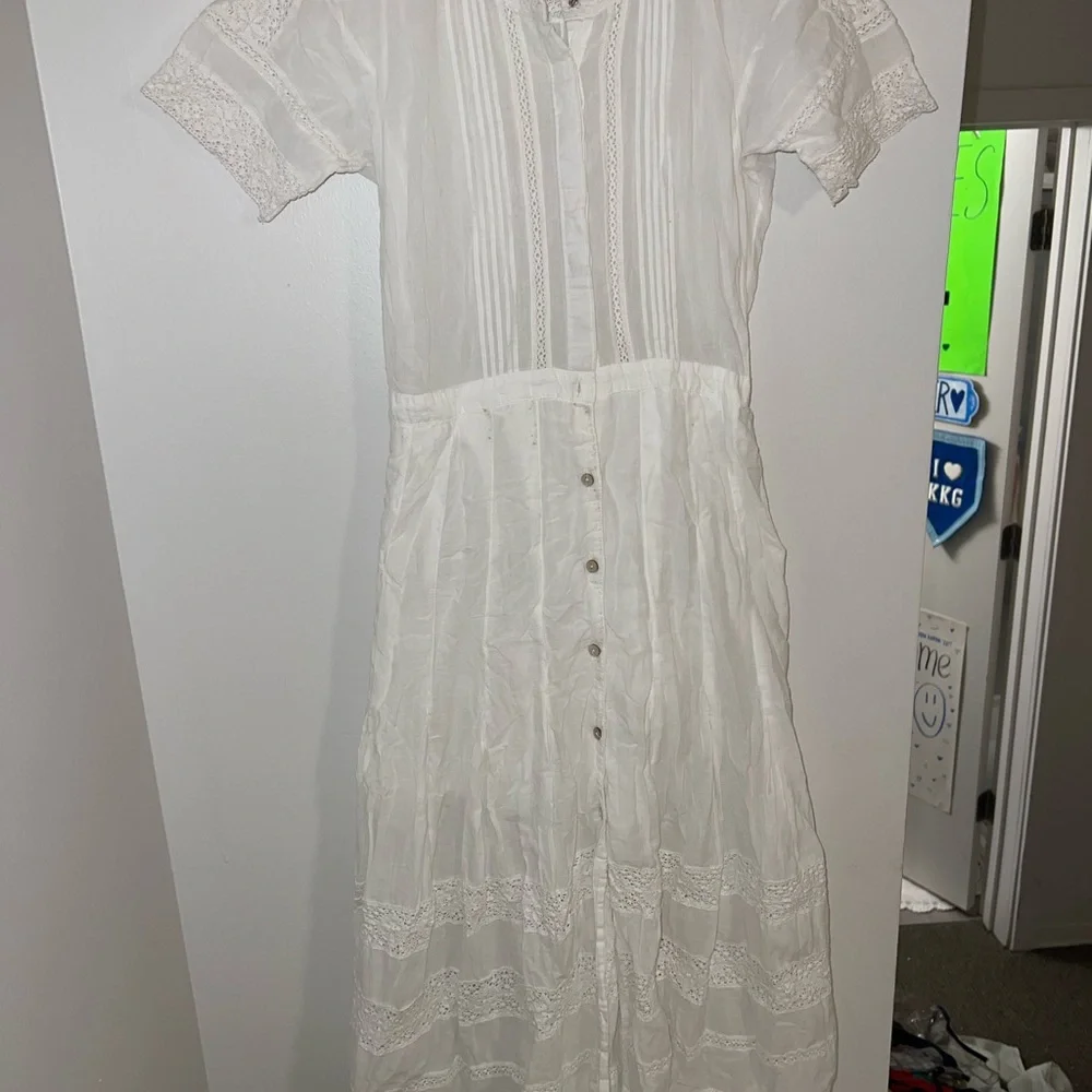 SOLD - Picture 2 of 6